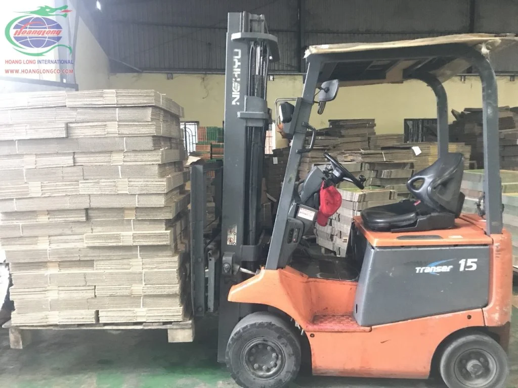 xe-van-chuyen-956